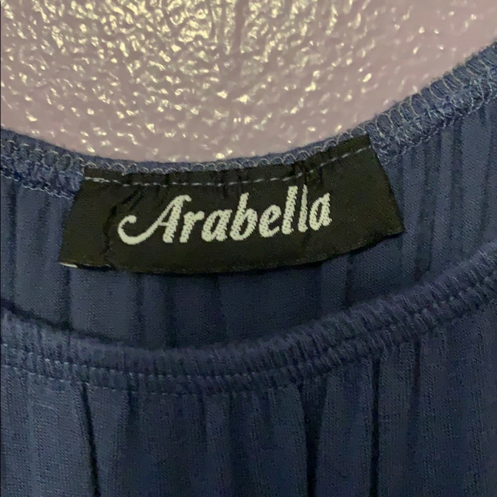 Shirt - Picture 3 of 3